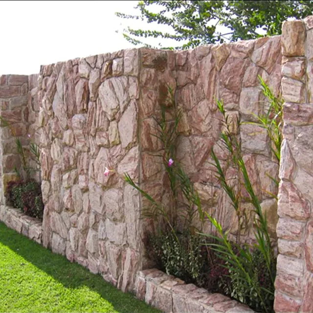 Pedra miracema rosa bloquinho aplicada em parede